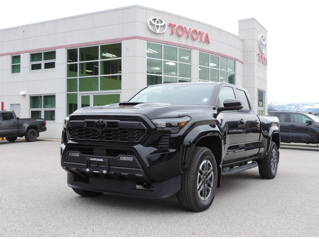 2026 Toyota Tacoma TRD Sport Premium 4x4 (T-8236-0) Main Image