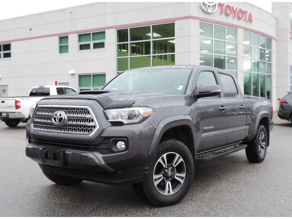 2017 Toyota Tacoma TRD Sport 4x4 (T-1081-1) Main Image