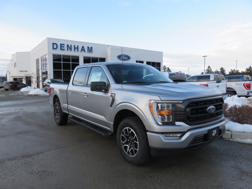2022 Ford F-150 XLT Supercrew 4x4 w/ Sport Package - 3.5L Ecoboost! (DT22315) Main Image