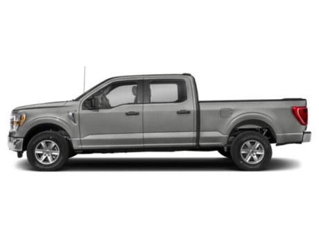 2023 Ford F-150 XLT Supercrew 4x4 w/ Black Package!