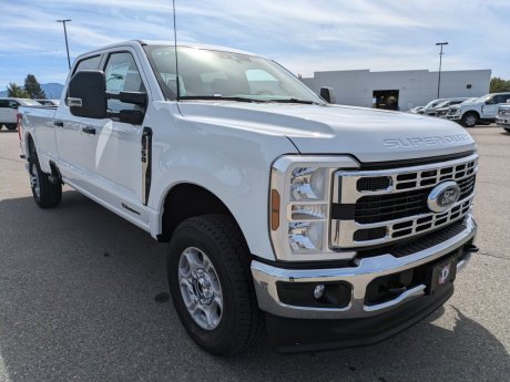 2026 Ford Super Duty F-350 SRW XLT 