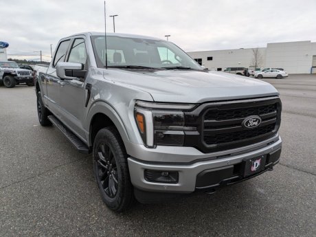 2025 Ford F-150 Supercrew Lariat 4x4 w/ Black Appearance Package! 