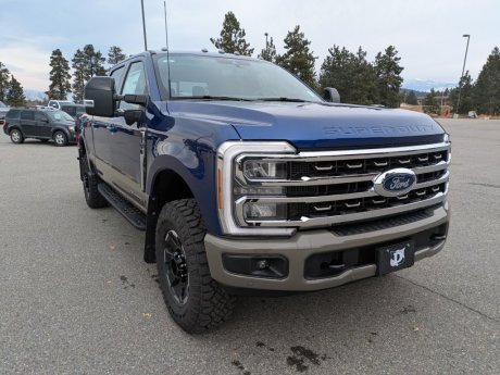 2026 Ford Super Duty F-350 SRW King Ranch Crewcab 4x4 w/ Tremor Package - Diesel! 