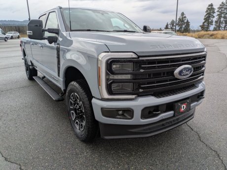 2026 Ford Super Duty F-350 SRW Platinum 