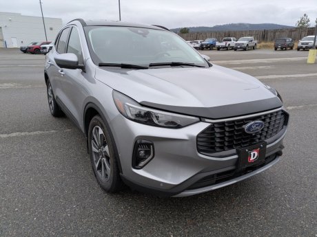 2023 Ford Escape Platinum Hybrid AWD w/ Technology Package! 