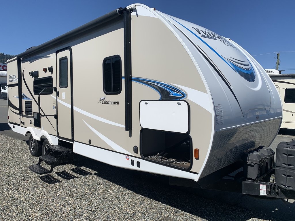 2019 Forest River FREEDOM EXPRESS 248RBS (RV5833A) Main Image