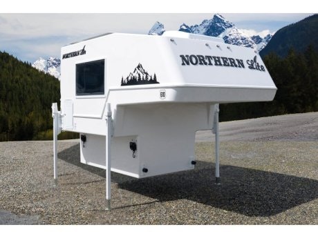 2025 Northern Lite 610 HALF TON 610  Truck Camper