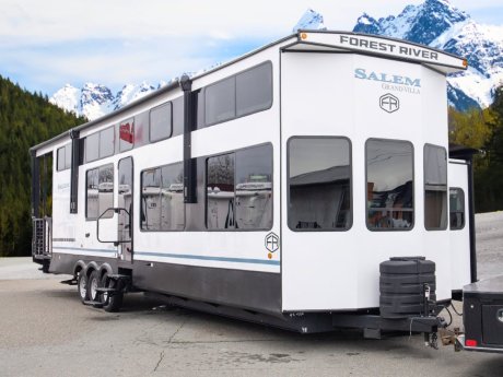 2025 Forest River Salem 42 VERANDA  Destination Trailer