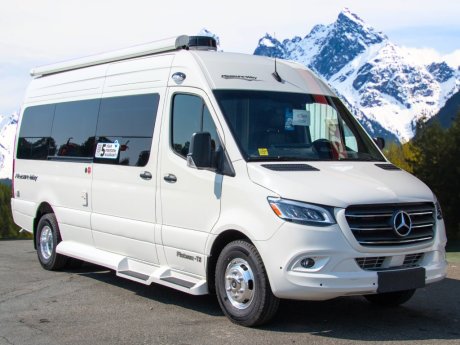 2026 Pleasure-Way PLATEAU-TS   Class B Camper Van