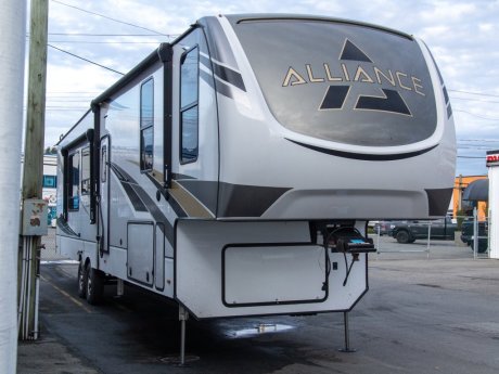 2022 ALLIANCE PARADIGM 372rk  Fifth Wheel
