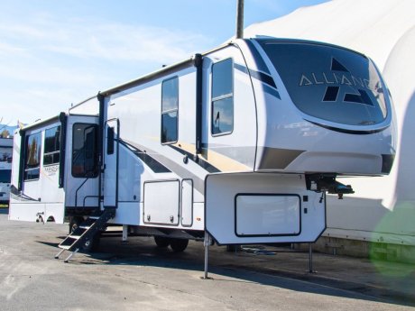 2022 ALLIANCE PARADIGM 372rk  Fifth Wheel