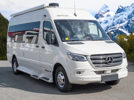 2026 Pleasure-Way PLATEU TW  Class B Camper Van