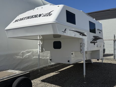 2026 Northern Lite Limited Edition 10-2 EX DRY BATH  Truck Camper