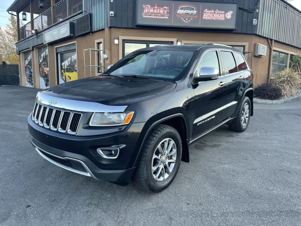 2015 Jeep Grand Cherokee Limited 4WD Luxury SUV "CHRISTMAS SPECIAL" (AG109) Main Image