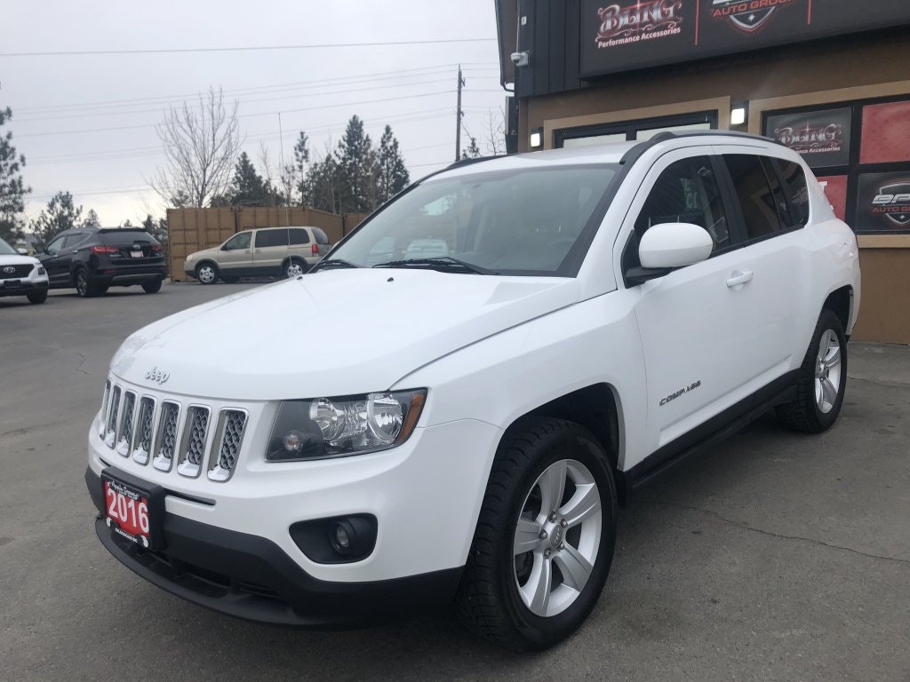 2016 Jeep Compass North FWD (AG122) Main Image