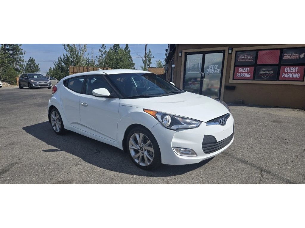 2016 Hyundai Veloster 2 door coupe (AG263) Main Image