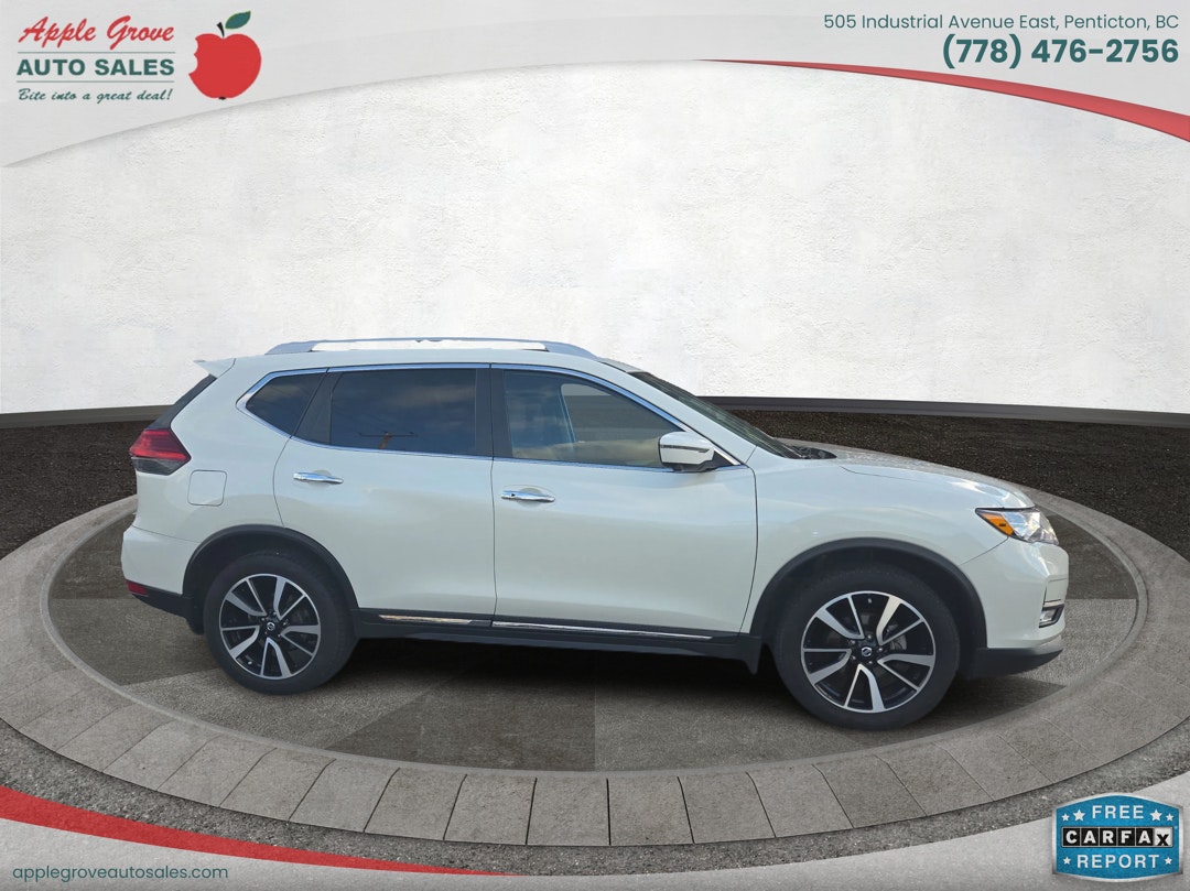 2017 Nissan Rogue SL Platinum (AG292) Main Image