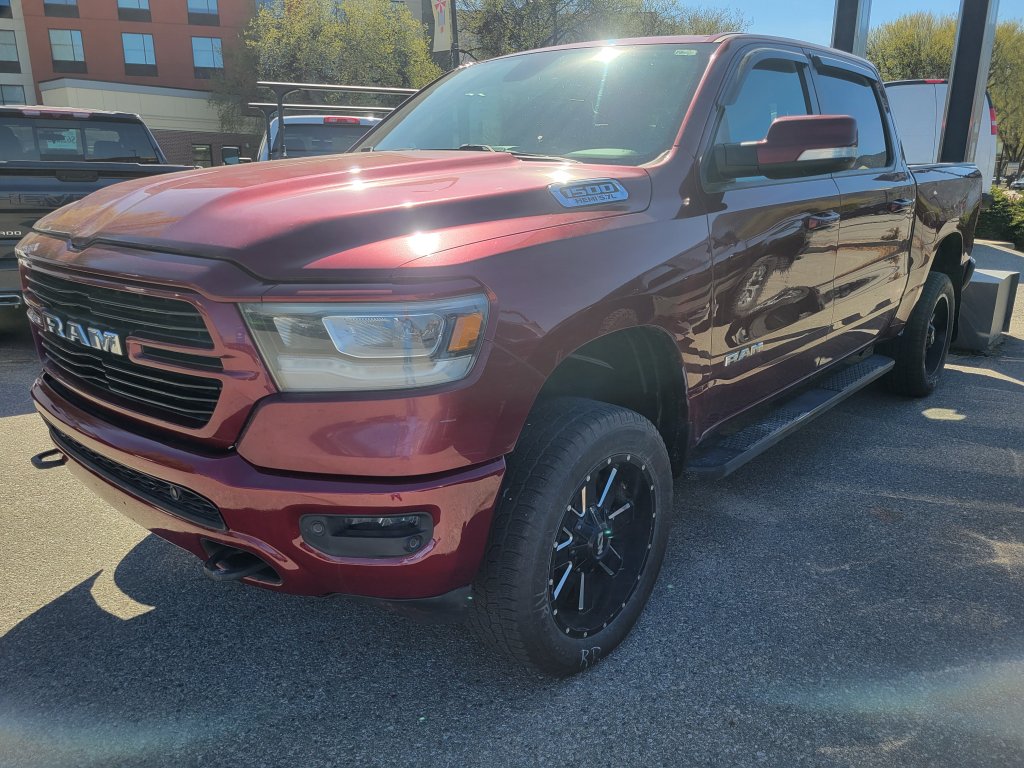 2019 Ram 1500 Crew Cab 4x4 Big Horn (AG321) Main Image