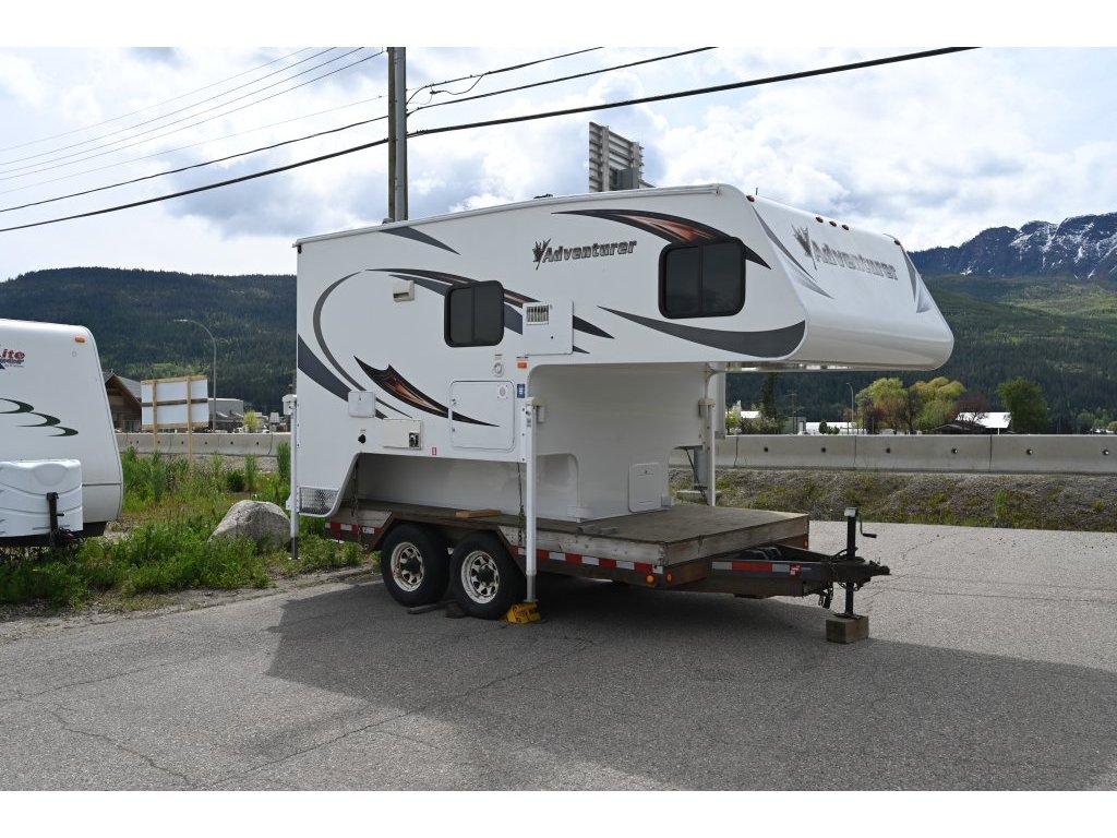 2017 Adventurer CAMPER 8'9 RBS (22N2232B24) Main Image