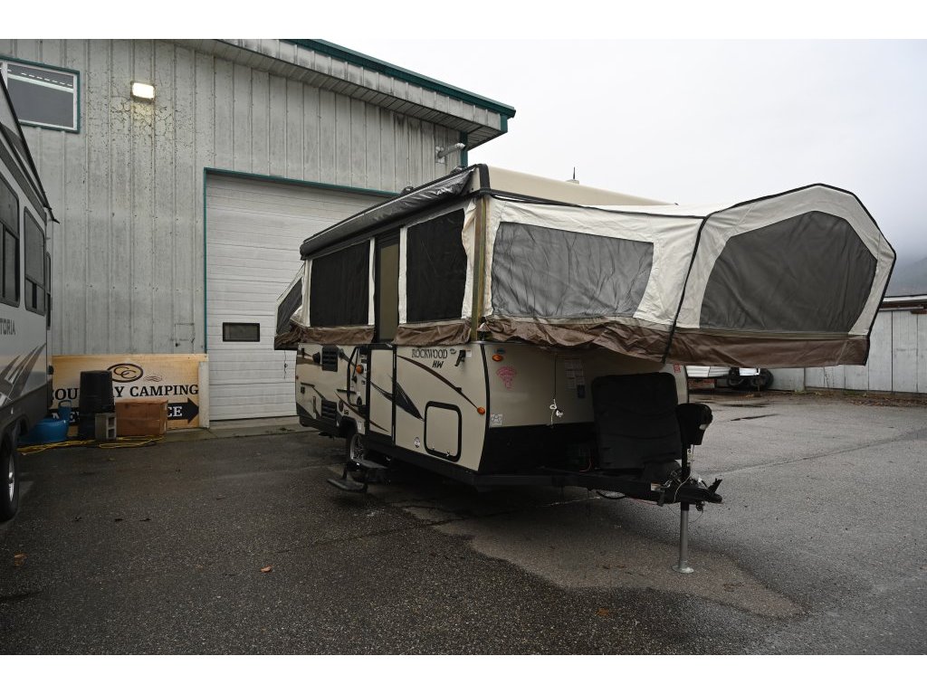 2018 Forest River Rockwood 276HW (22N2160A24) Main Image