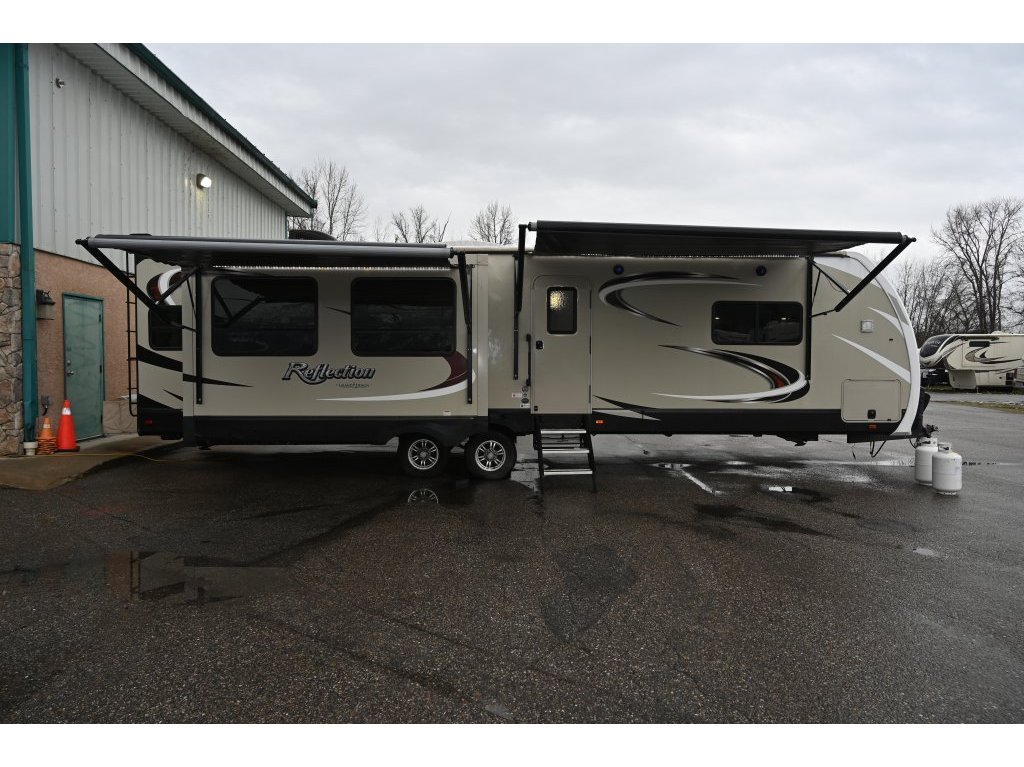 2017 Grand Design Reflection 315RLTS (24C2416) Main Image