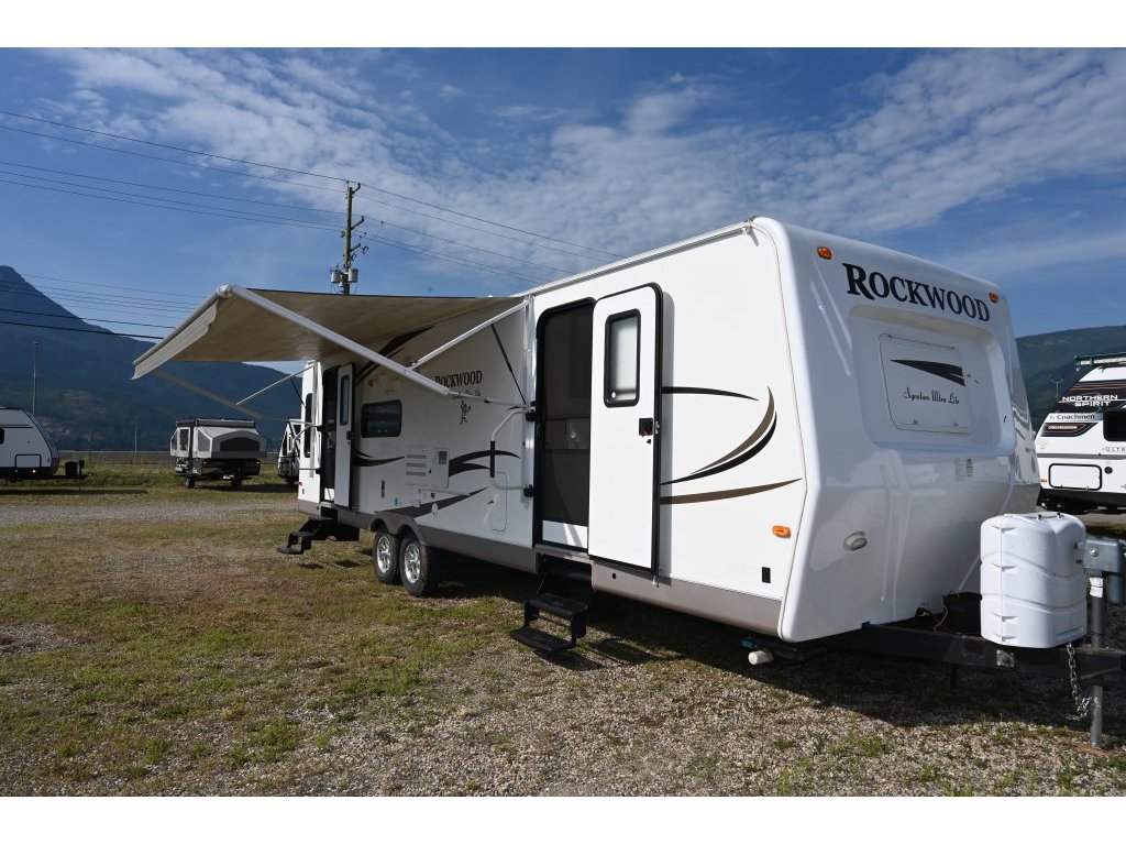 2011 Forest River Rockwood 8314BSS (25C2446) Main Image