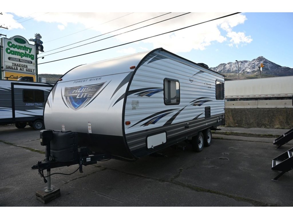 2018 Forest River Salem Cruise Lite T207RUXL (26C2464) Main Image