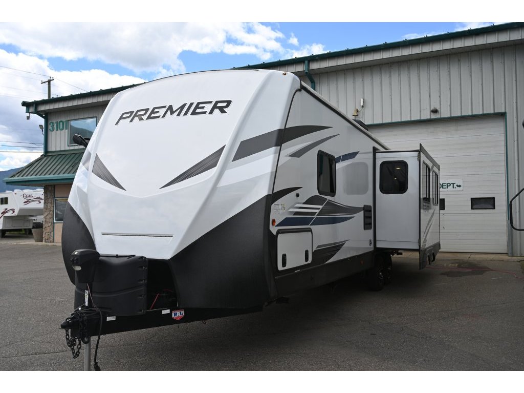 2021 Keystone Bullet M-30RIPR (26C2471) Main Image