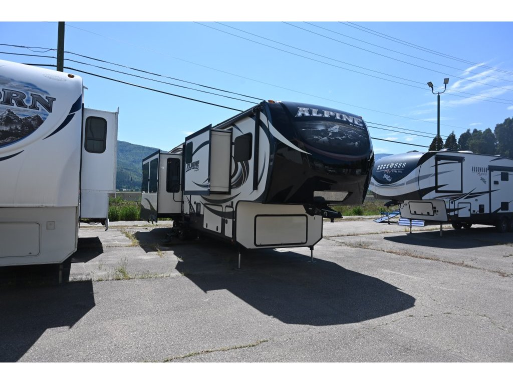2015 Keystone ALPINE 3590RS (26C2463) Main Image