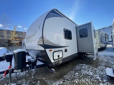 2018 Palomino Solaire 240 BHS