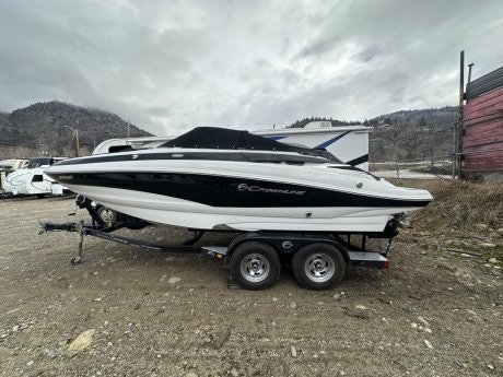 2013 Crownline E1