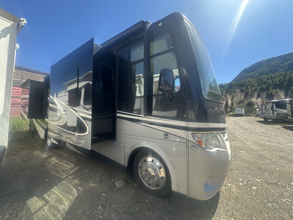 2017 Newmar Baystar 3403 (u7121) Main Image