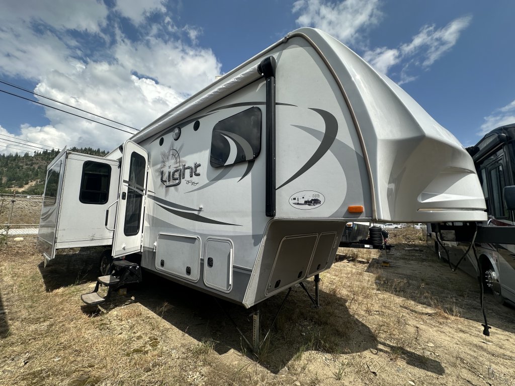 2015 Open Range Lite 297 RLS (u1121) Main Image