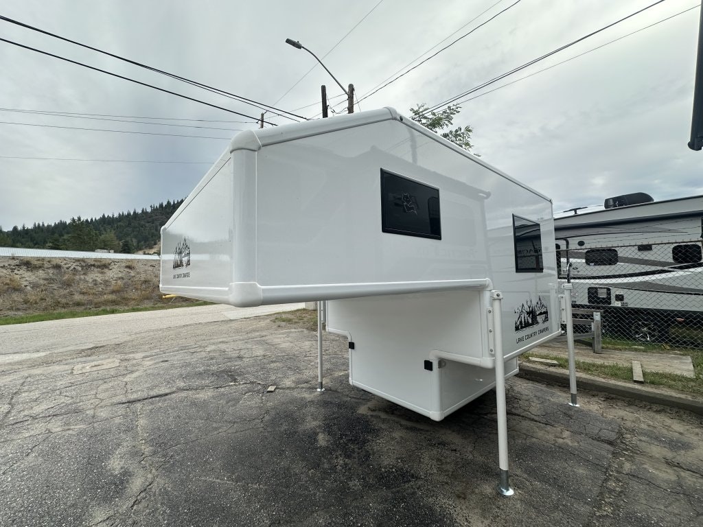2025 CPT Lake Counrty Camper 6.5 Extended (8999) Main Image