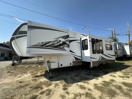 2012 Keystone Montana Mountaineer 291 RLT
