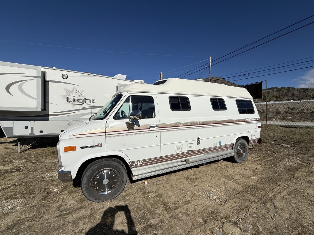 1991 Pleasure-Way Explorer ESV (u7696) Main Image