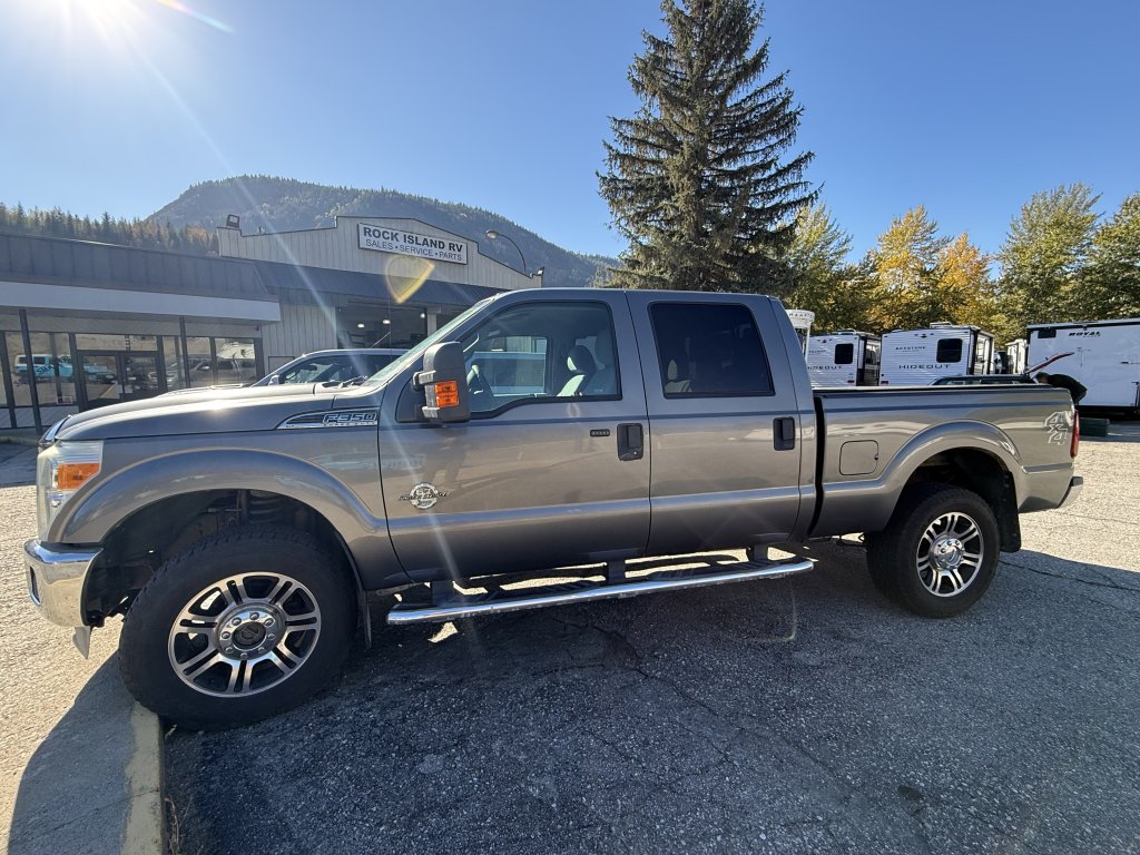 2011 Ford F-350 Super Duty XLT DIESEL (u98001) Main Image