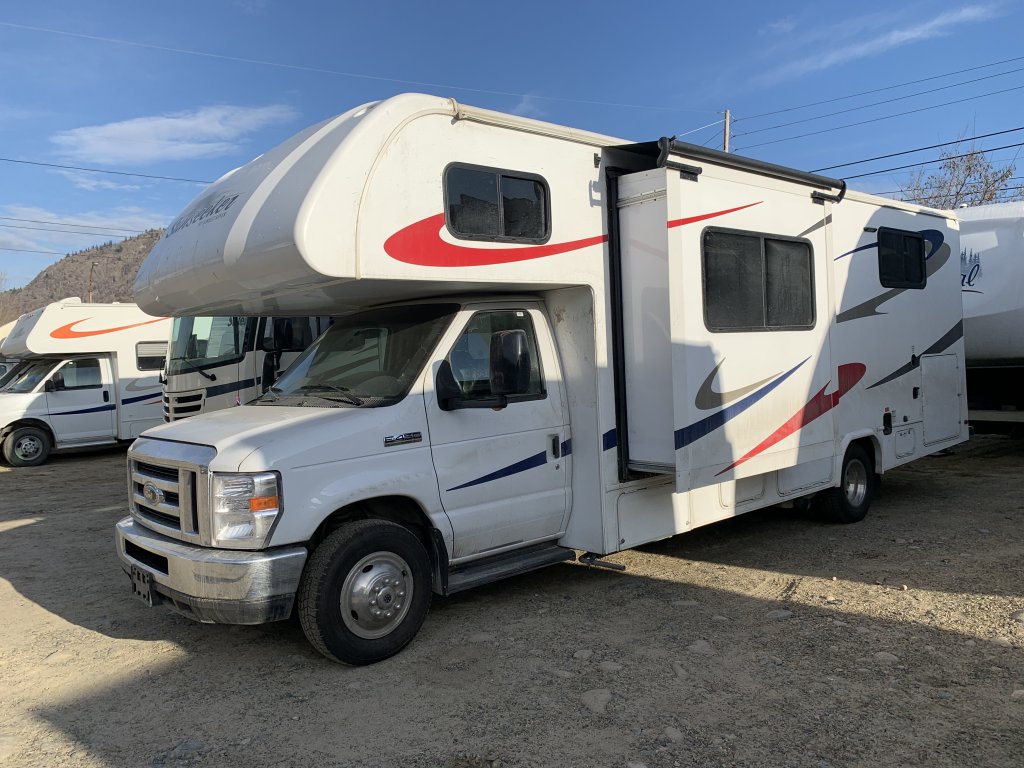 2018 Forest River Sunseeker 2650 S (u4587) Main Image