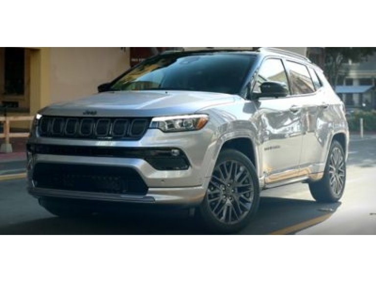 2022 Jeep Compass Limited (P1751) Main Image