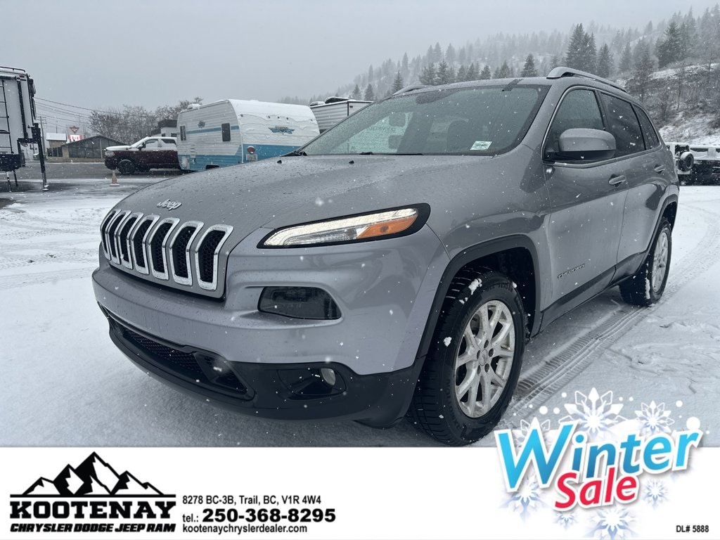 2016 Jeep Cherokee North (P1899) Main Image