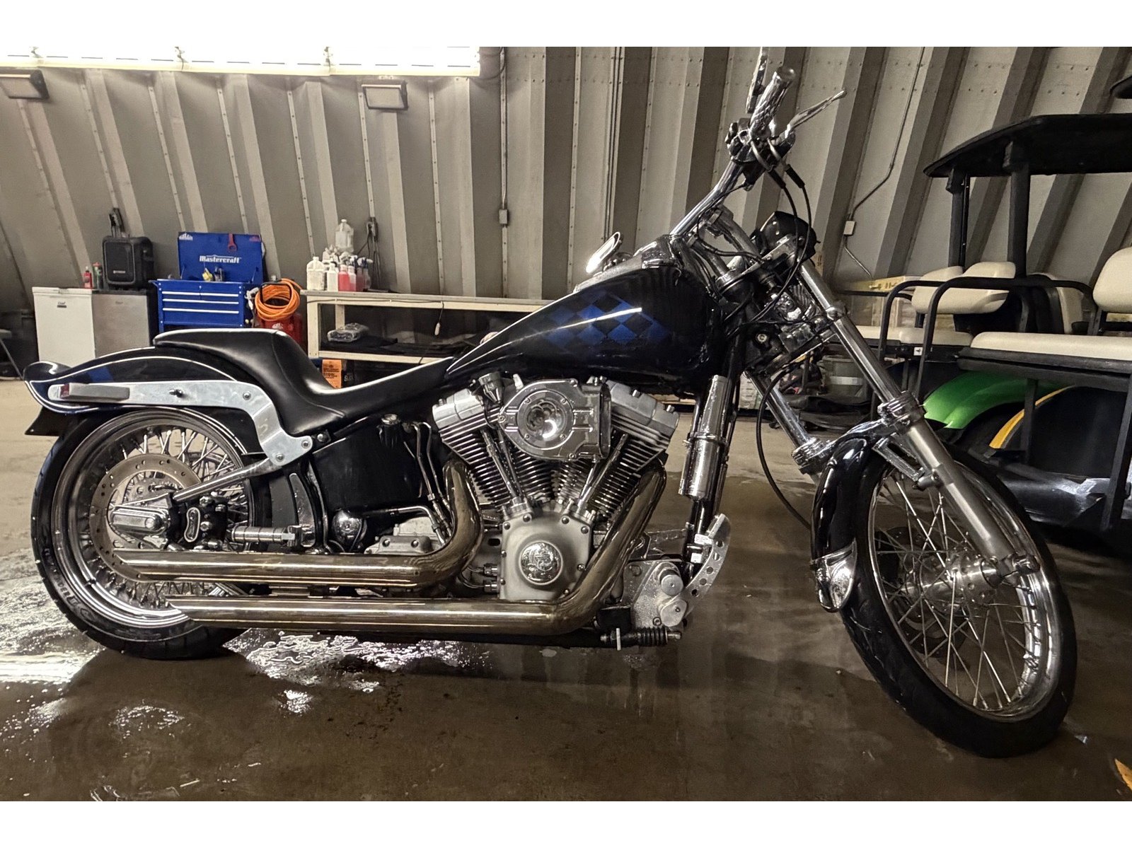 2000 Harley Davidson FXST FAT BOY SOFT TAIL (26044B) Main Image