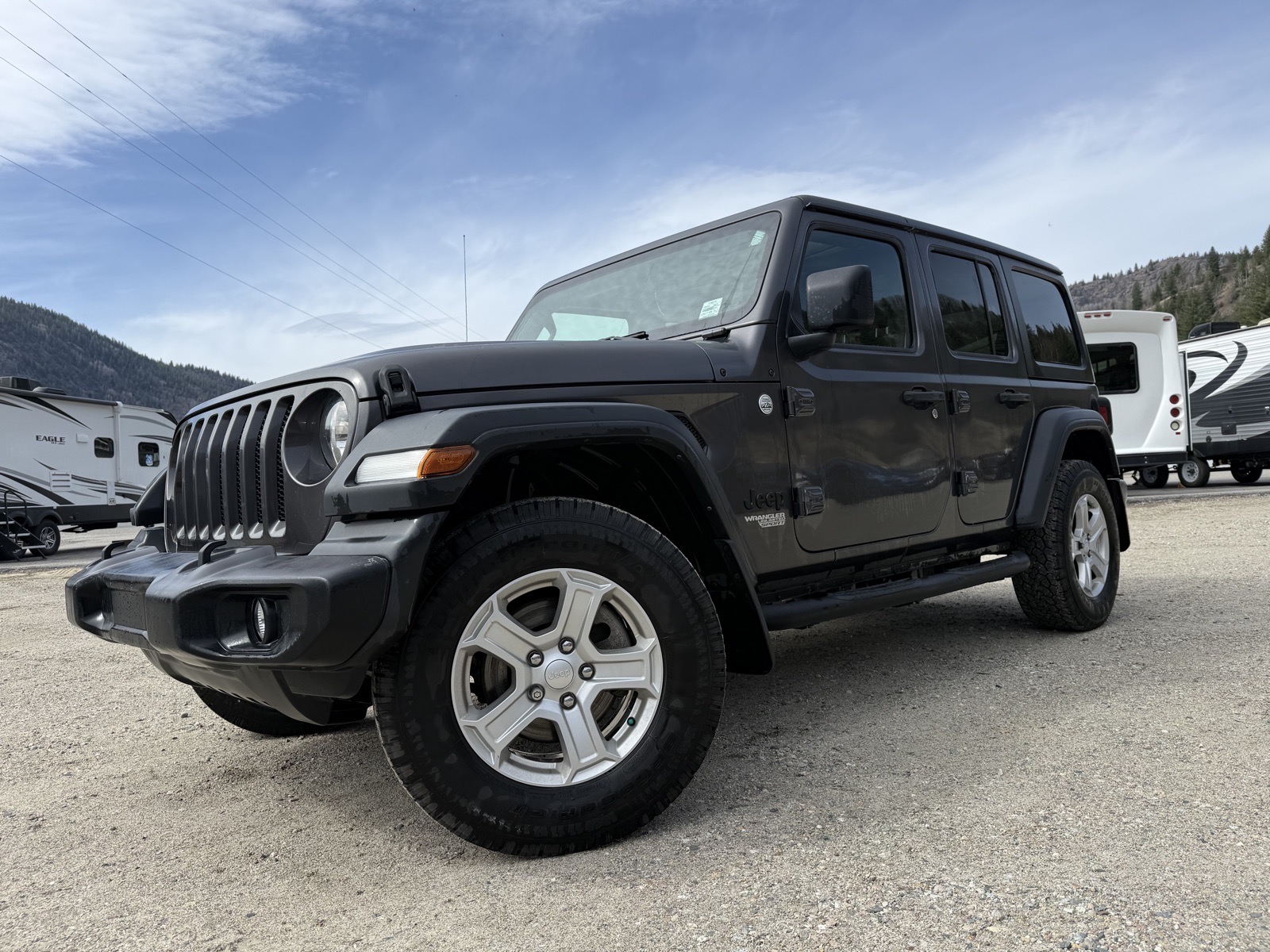 2021 Jeep Wrangler UNLIMITED SPORT (P1957A) Main Image