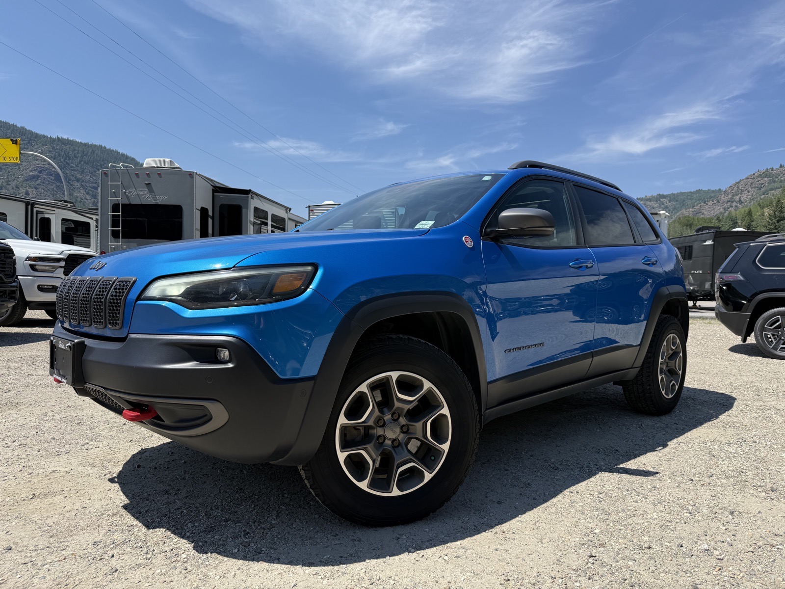 2020 Jeep Cherokee TRAILHAWK ELITE (23176A) Main Image