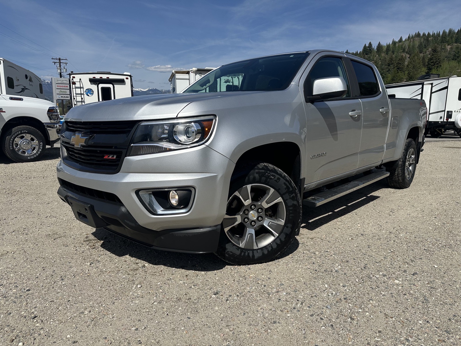 2019 Chevrolet Colorado 4WD Z71 (P1994) Main Image