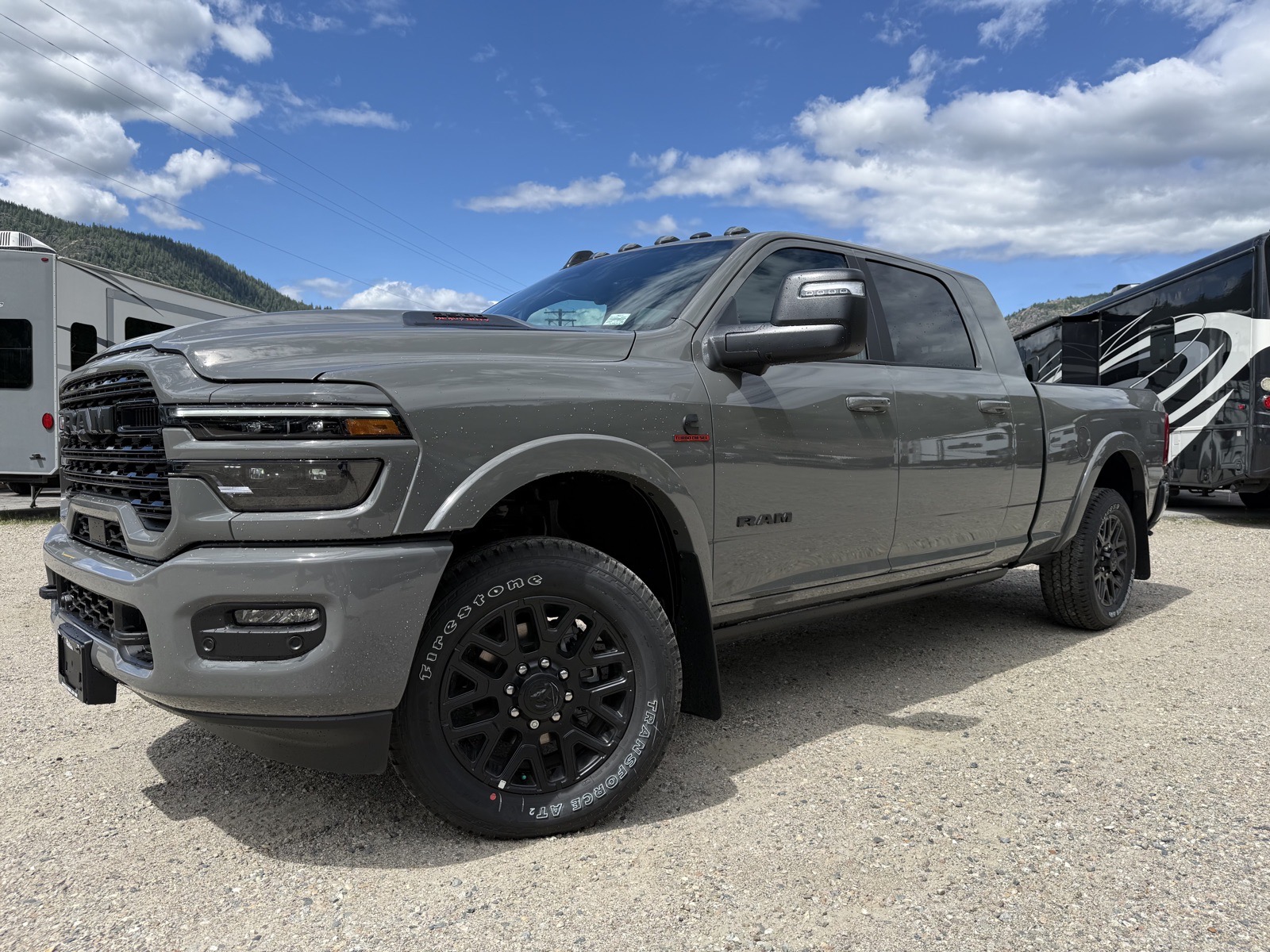 2026 Ram 3500 LIMITED (26104) Main Image