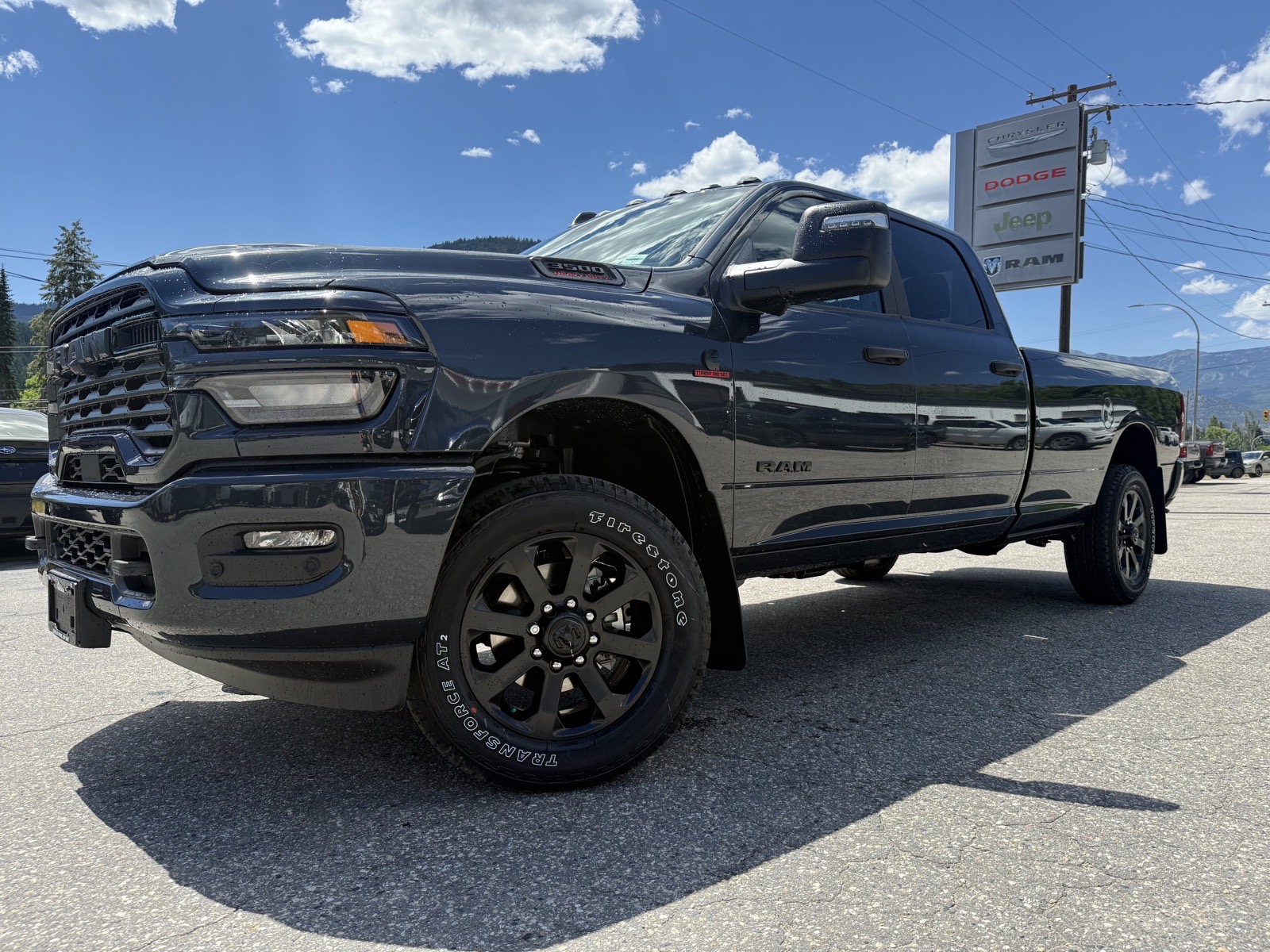 2026 Ram 3500 BIG HORN (26102) Main Image
