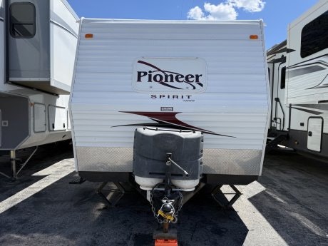 2009 Fleetwood Pioneer