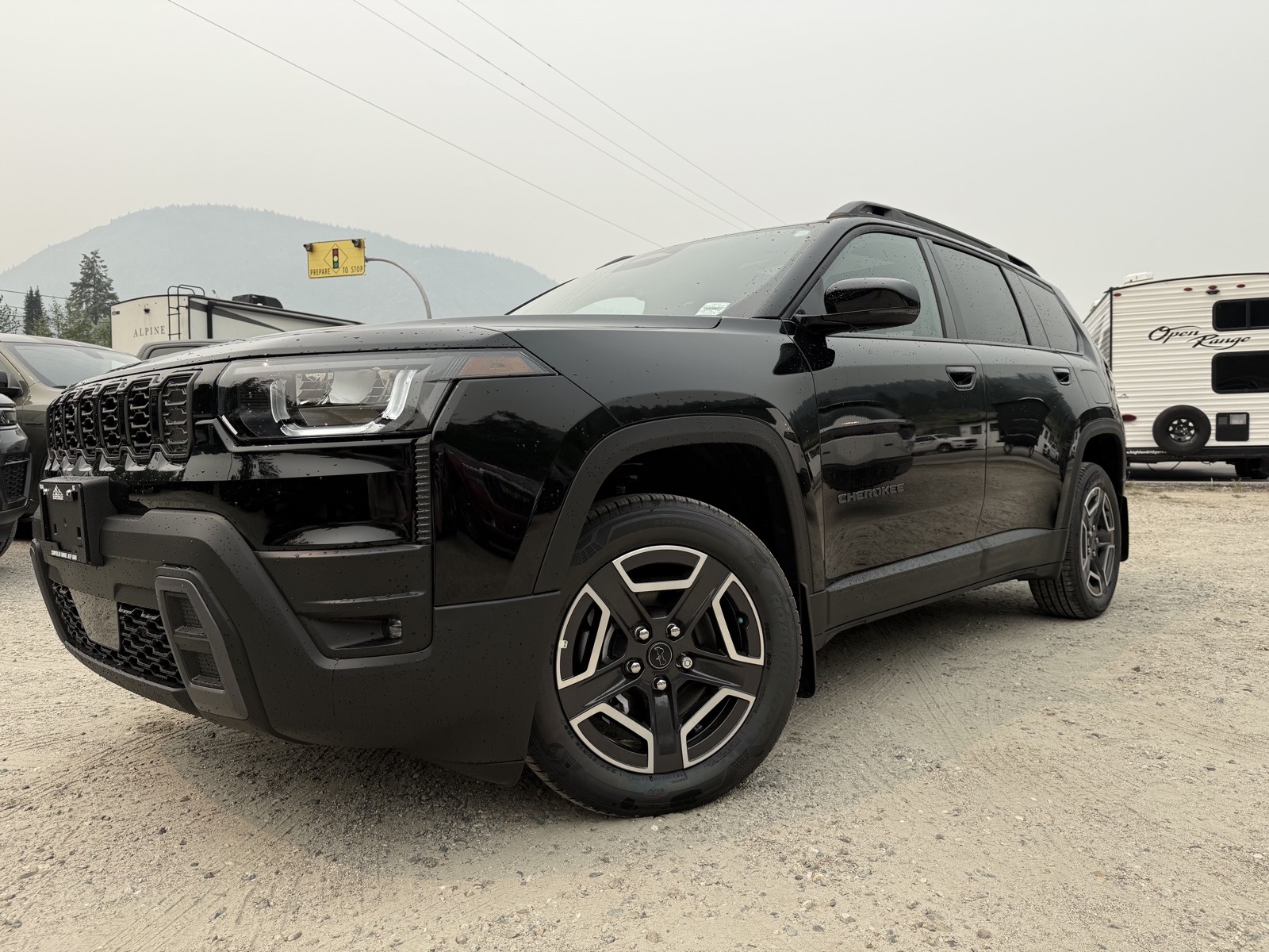 2026 Jeep Cherokee LIMITED (26150) Main Image