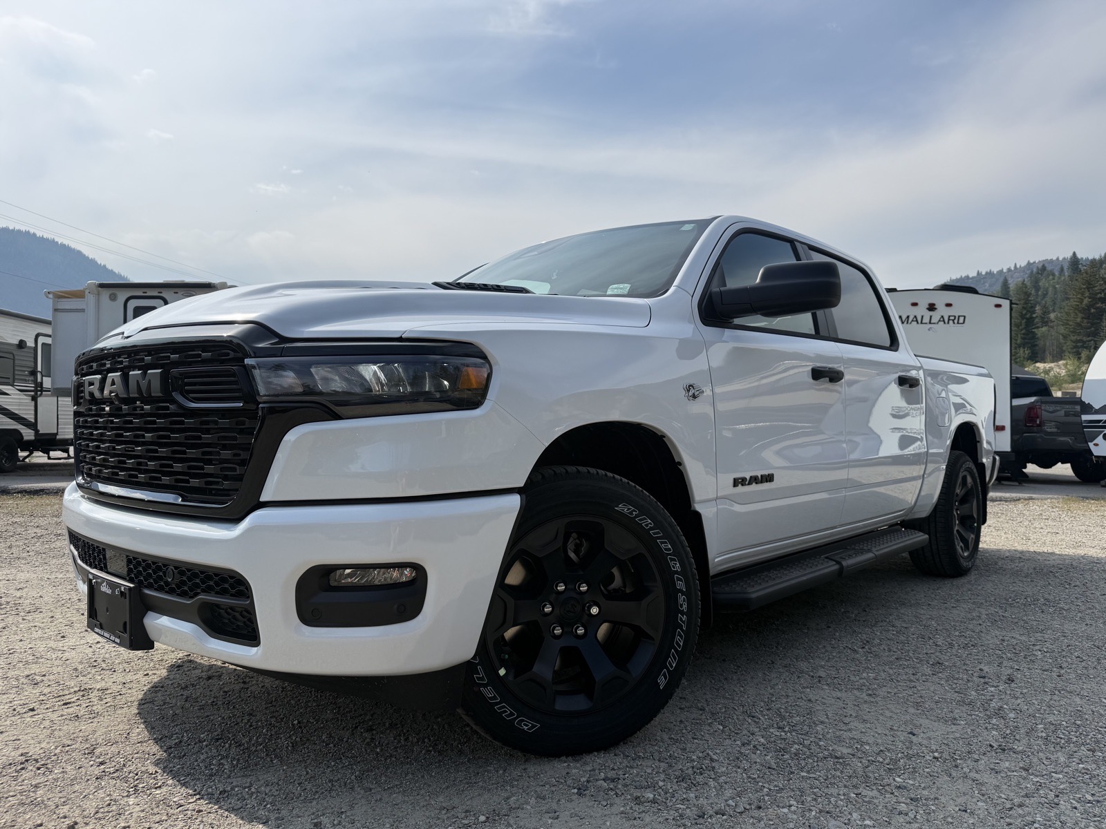 2026 Ram 1500 EXPRESS (26158) Main Image