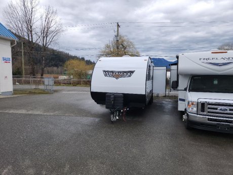 2024 Forest River Wildwood X-Lite 24 VIEW  Travel Trailer